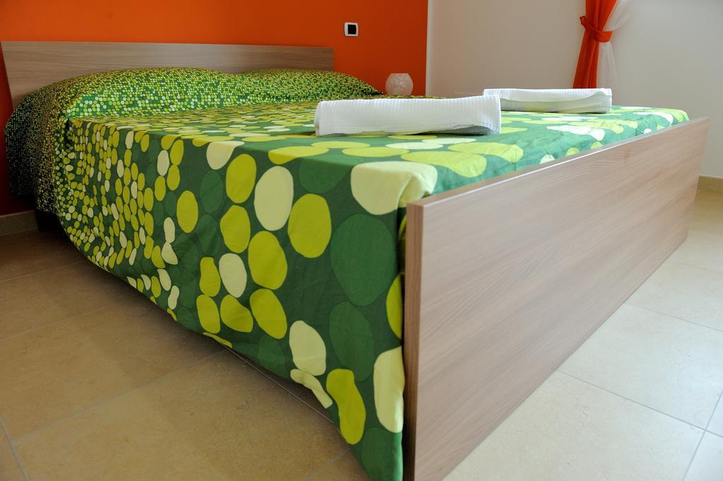 B&B Sun House Modugno Habitación foto