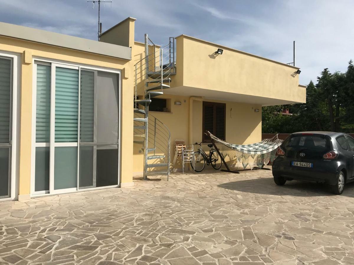 B&B Sun House Modugno Exterior foto